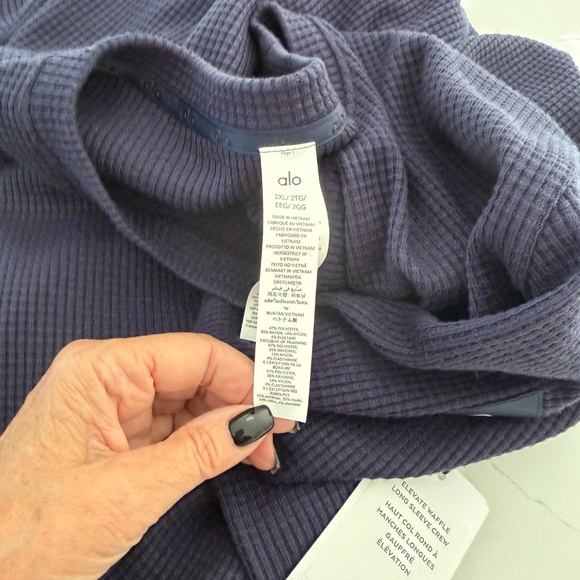 ALO Mens Waffle Long Sleeve Crew Neck Sweater Navy Blue NWT Size 2XL - Picture 6 of 6